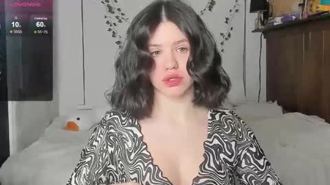 Anna online show from 02/16/25, 07:49
