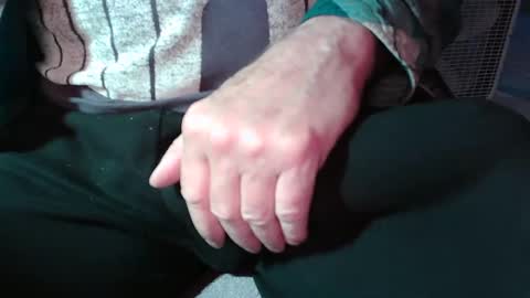 Snapshot of secretrub chatting on 02/07/25, 02:47 secretrub online show from 02/07/25, 02:47