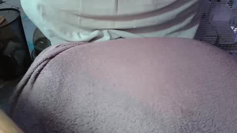 Snapshot of secretrub chatting on 02/21/25, 02:38 secretrub online show from 02/21/25, 02:38