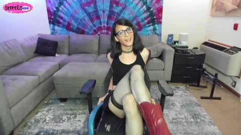 Jasmine online show from 09/13/25, 09:25