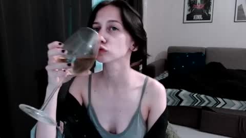 secrettt_poison online show from 07/12/26, 04:20