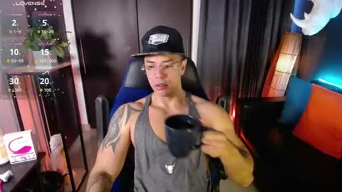 Snapshot of seddy_ chatting on 06/27/26, 10:53 sed online show from 06/27/26, 10:53
