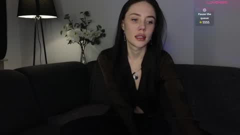 Sara online show from 01/05/25, 02:08