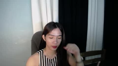 Snapshot of seductive_abia chatting on 02/05/25, 12:06 JUST CALL ME ABIA online show from 02/05/25, 12:06