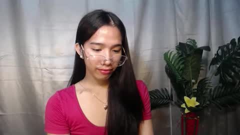 Snapshot of seductive_abia chatting on 10/17/25, 11:18 JUST CALL ME ABIA online show from 10/17/25, 11:18