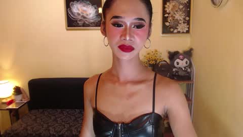 ashly online show from 10/05/25, 02:43