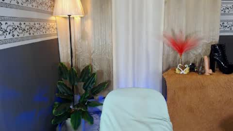 Snapshot of seductive_fhatima chatting on 06/12/26, 10:36 Fhatima Blaire online show from 06/12/26, 10:36