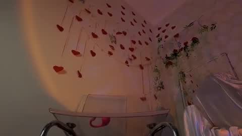 Snapshot of seductive_flower chatting on 03/05/26, 10:11 Mali online show from 03/05/26, 10:11