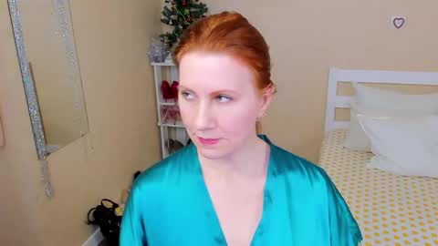 seductive_foxy_ online show from 01/07/26, 10:18