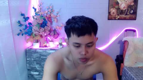 Max online show from 05/30/26, 08:11