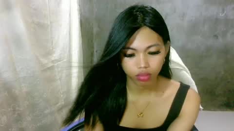 Snapshot of seductive_mitchxx chatting on 05/18/26, 04:13 seductive_mitchxx online show from 05/18/26, 04:13