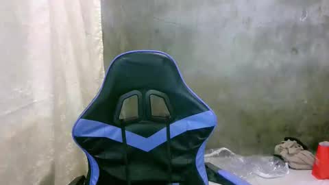 Snapshot of seductive_mitchxx chatting on 06/06/26, 11:37 seductive_mitchxx online show from 06/06/26, 11:37
