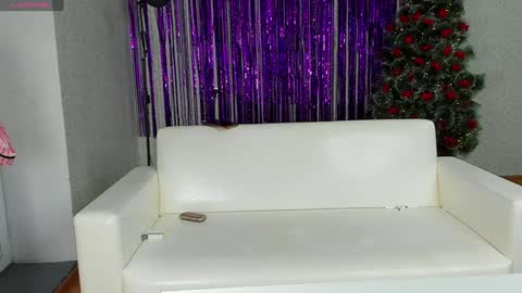 seductive_she_wolf online show from 12/13/24, 01:55