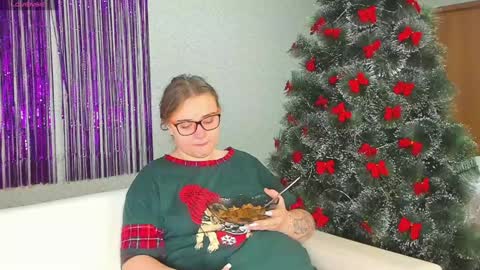 seductive_she_wolf online show from 12/27/24, 12:23