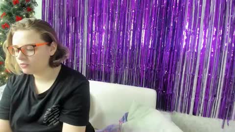seductive_she_wolf online show from 01/11/25, 08:22