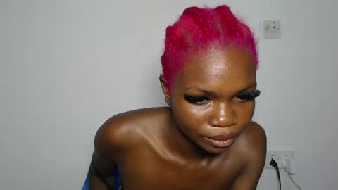 Snapshot of seductive_sugar247 chatting on 04/01/26, 05:10 seductive_sugar247 online show from 04/01/26, 05:10