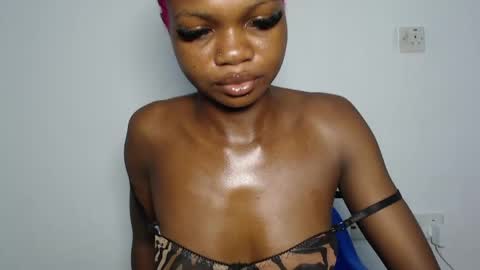 Snapshot of seductive_sugar247 chatting on 04/02/26, 06:33 seductive_sugar247 online show from 04/02/26, 06:33