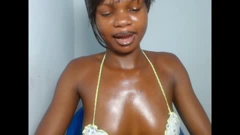 Snapshot of seductive_sugar247 chatting on 04/13/26, 05:40 seductive_sugar247 online show from 04/13/26, 05:40