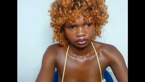 Snapshot of seductive_sugar247 chatting on 04/26/26, 05:38 seductive_sugar247 online show from 04/26/26, 05:38