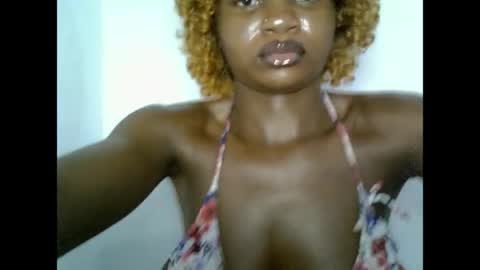 Snapshot of seductive_sugar247 chatting on 04/27/26, 02:42 seductive_sugar247 online show from 04/27/26, 02:42