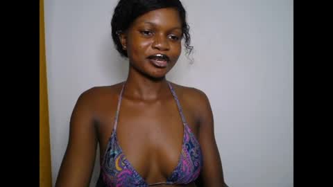 Snapshot of seductive_sugar247 chatting on 05/04/26, 04:41 seductive_sugar247 online show from 05/04/26, 04:41