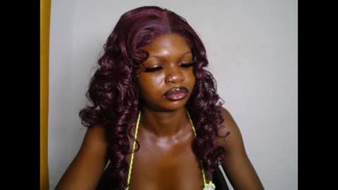 Snapshot of seductive_sugar247 chatting on 05/12/26, 04:53 seductive_sugar247 online show from 05/12/26, 04:53