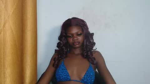 Snapshot of seductive_sugar247 chatting on 05/20/26, 03:24 seductive_sugar247 online show from 05/20/26, 03:24