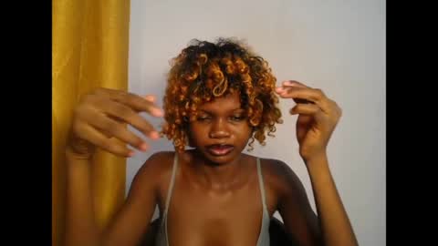 Snapshot of seductive_sugar247 chatting on 05/31/26, 06:09 seductive_sugar247 online show from 05/31/26, 06:09