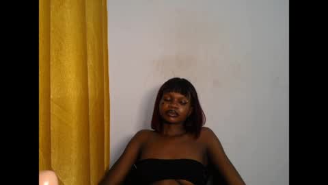 Snapshot of seductive_sugar247 chatting on 06/04/26, 04:18 seductive_sugar247 online show from 06/04/26, 04:18