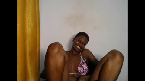 Snapshot of seductive_sugar247 chatting on 06/05/26, 06:52 seductive_sugar247 online show from 06/05/26, 06:52