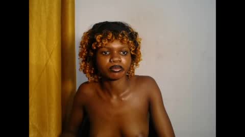 Snapshot of seductive_sugar247 chatting on 06/06/26, 04:12 seductive_sugar247 online show from 06/06/26, 04:12