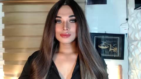 Deluxe online show from 03/04/25, 06:58