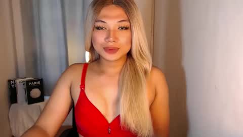 Deluxe online show from 09/14/25, 04:11