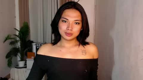 Deluxe online show from 05/12/26, 10:34