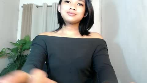 Deluxe online show from 05/19/26, 05:36