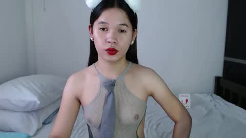 Snapshot of seductivemegoftheworld_ chatting on 02/03/25, 04:14 MEG online show from 02/03/25, 04:14
