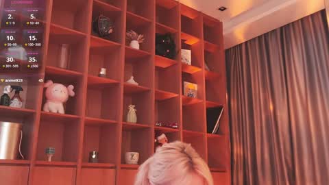 Chia online show from 11/19/25, 03:28