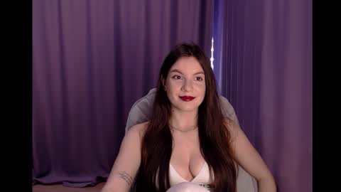 Snapshot of seeemily chatting on 02/10/26, 06:50 Emily online show from 02/10/26, 06:50