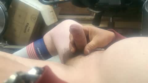 Snapshot of seeker404 chatting on 10/29/25, 06:31 Seeker online show from 10/29/25, 06:31