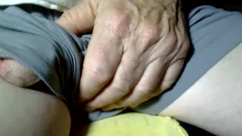 seeus24 online show from 11/04/25, 04:00