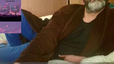 Snapshot of seewolf1000 chatting on 02/23/25, 03:18 seewolf1000 online show from 02/23/25, 03:18