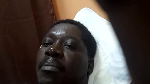 Snapshot of sefford716218 chatting on 02/11/25, 02:46 sefford716218 online show from 02/11/25, 02:46