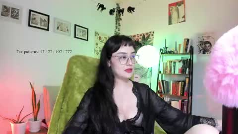 Luciana online show from 06/24/26, 10:53