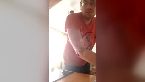 seksiboy854064 online show from 07/12/26, 09:00