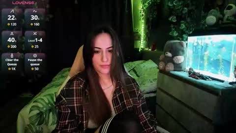 Snapshot of selby_paine chatting on 11/28/25, 01:52 Selby online show from 11/28/25, 01:52