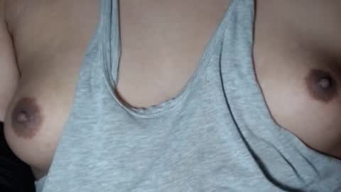 Snapshot of selda_ chatting on 12/17/24, 10:23 Selda online show from 12/17/24, 10:23