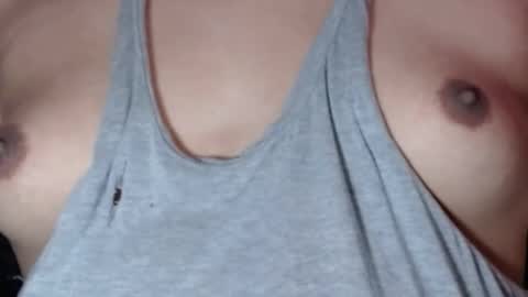 Snapshot of selda_ chatting on 12/30/24, 12:20 Selda online show from 12/30/24, 12:20