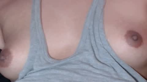 Snapshot of selda_ chatting on 01/08/25, 11:41 Selda online show from 01/08/25, 11:41