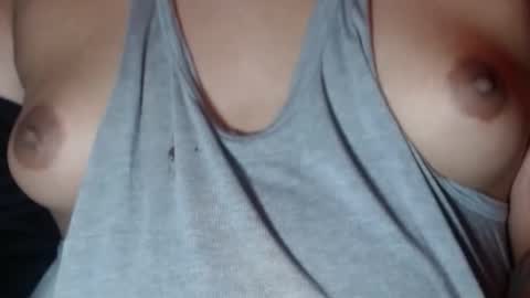 Snapshot of selda_ chatting on 01/23/25, 11:04 Selda online show from 01/23/25, 11:04