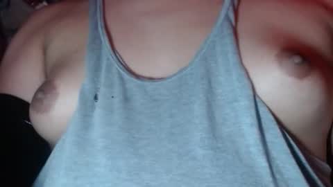 Snapshot of selda_ chatting on 01/23/25, 02:17 Selda online show from 01/23/25, 02:17